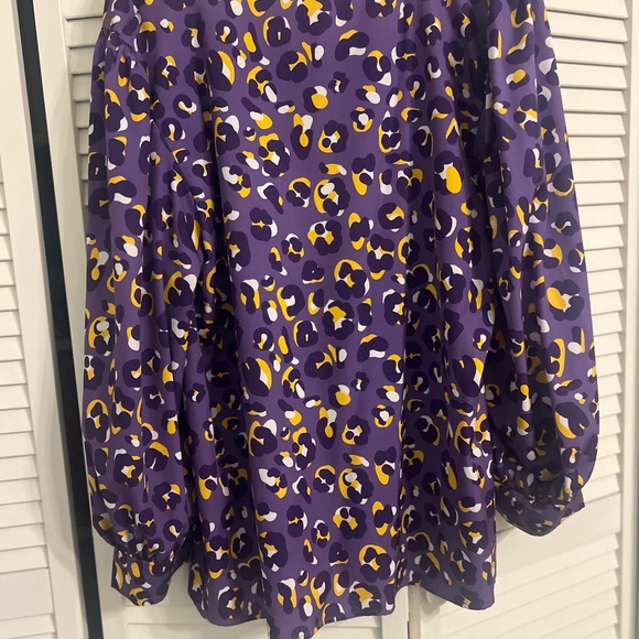 Blue Flutter Sleeve Ruffled Blouse - Picture 2 of 2